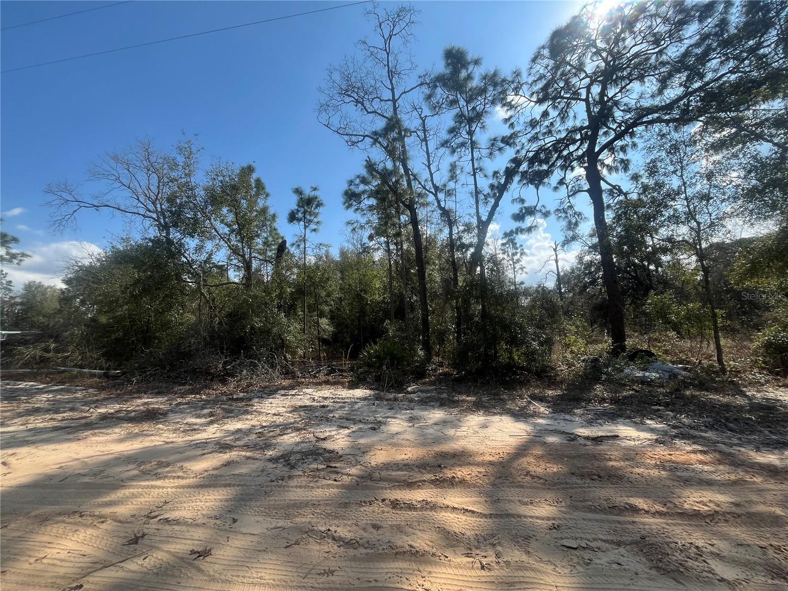 HIGHRIDGE ESTATES - Land