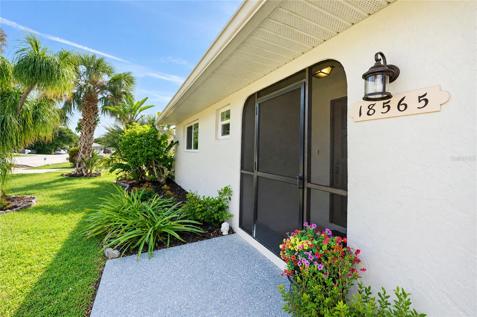 18565 ROBINSON AVENUE, PORT CHARLOTTE, FL, 33948 1 18565 ROBINSON AVENUE