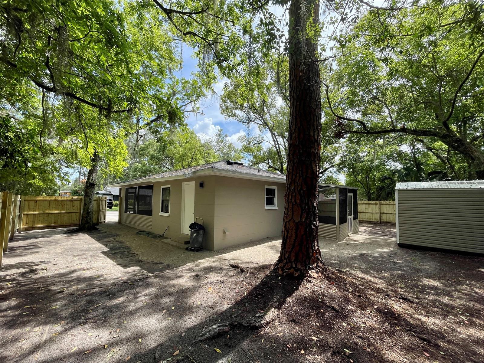 JERU PARK - Residential