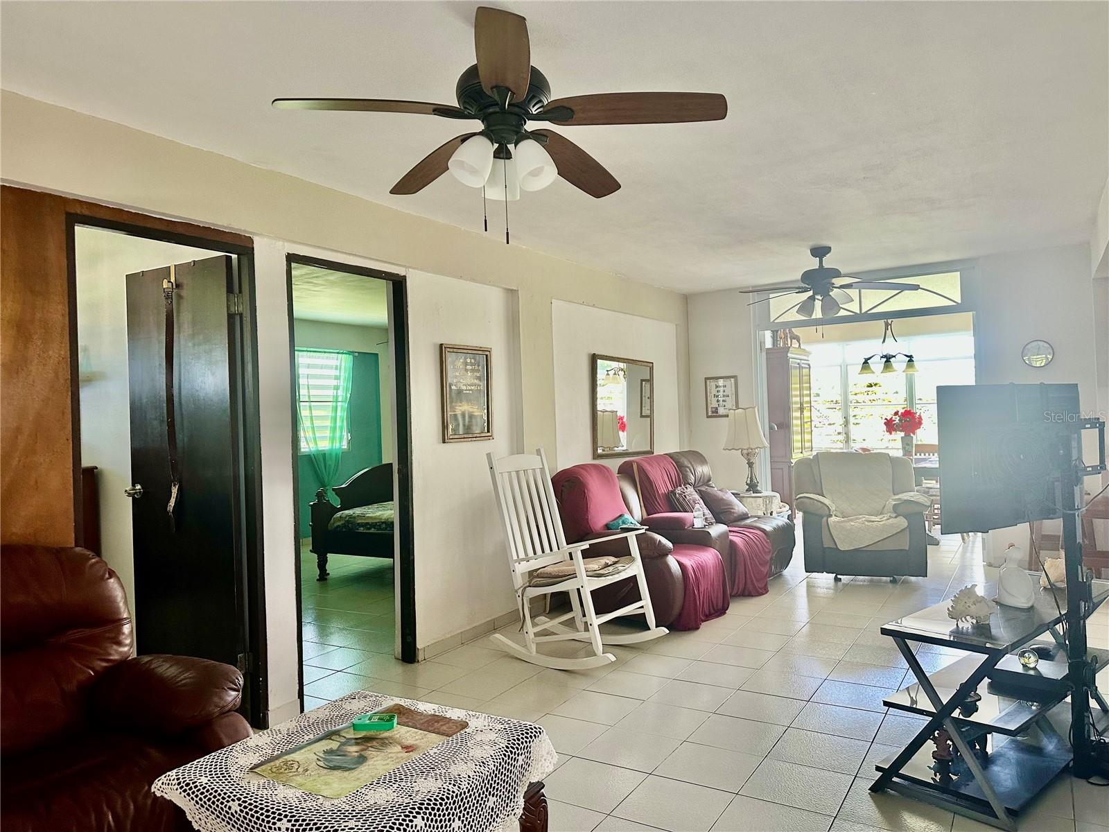 BARRIO CAROLA - Residential