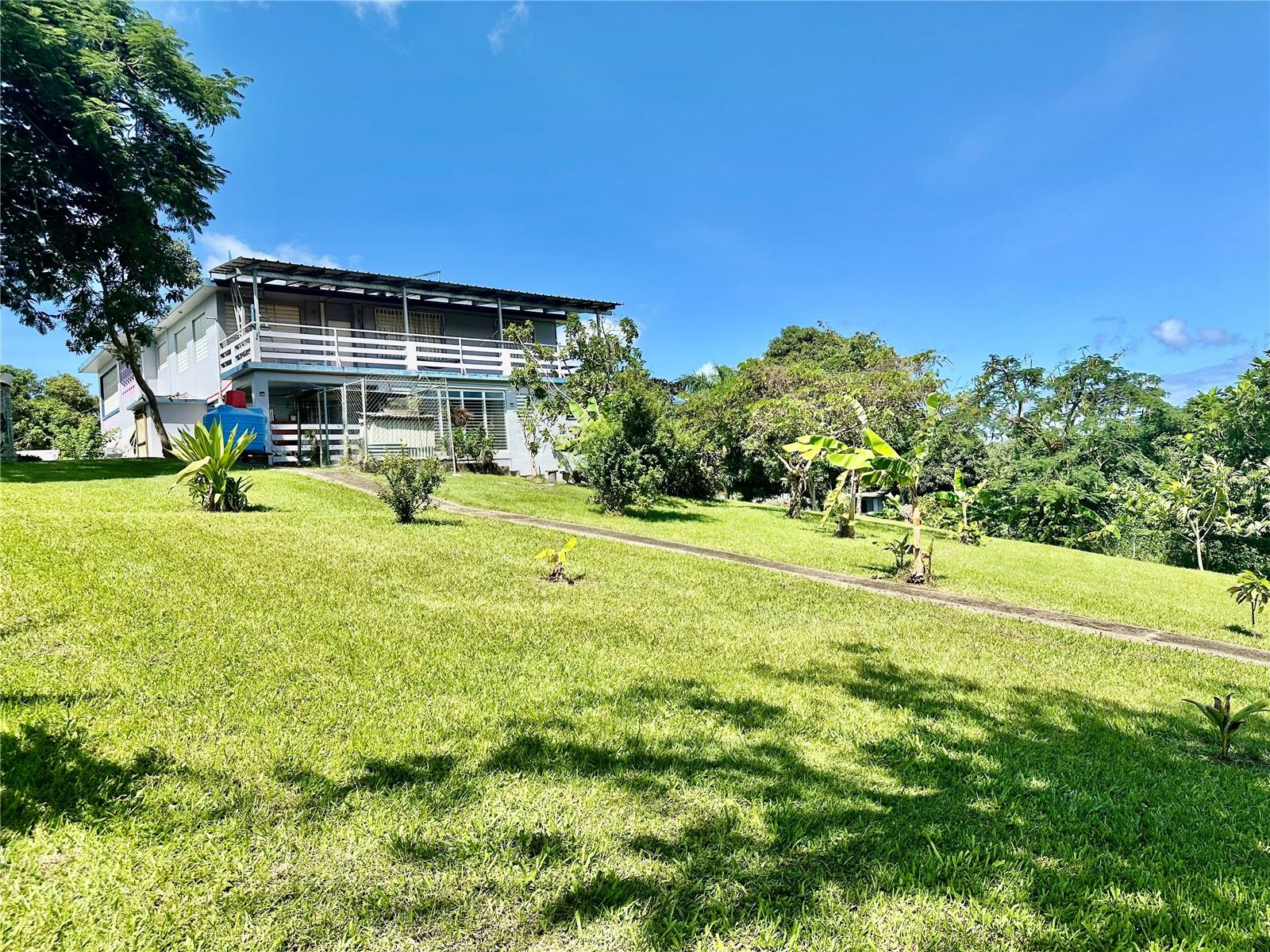 BARRIO CAROLA - Residential