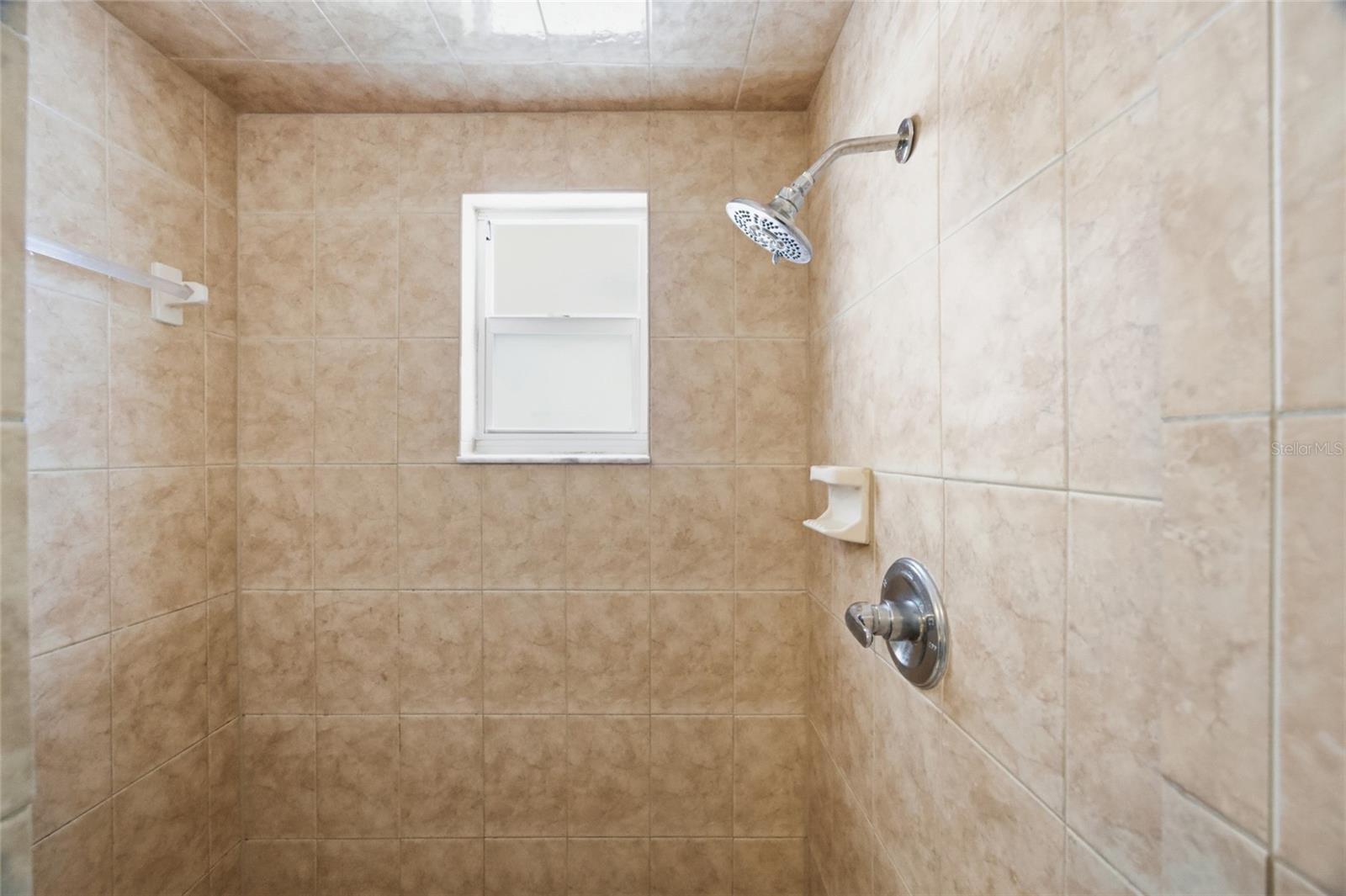 FLOR-A-MAR - Residential