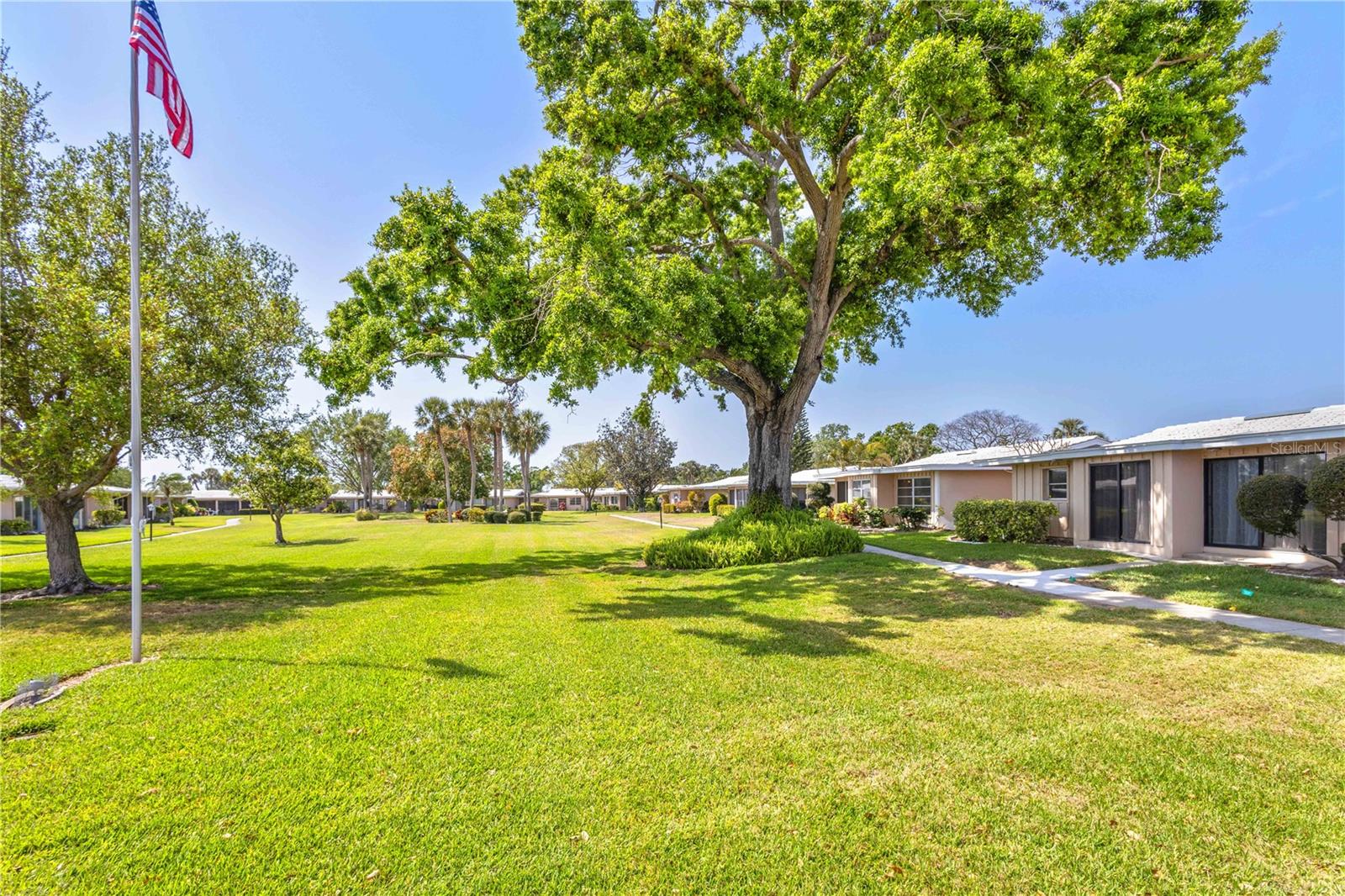 SOUTH GATE VILLAGE GREEN 10 - Residential