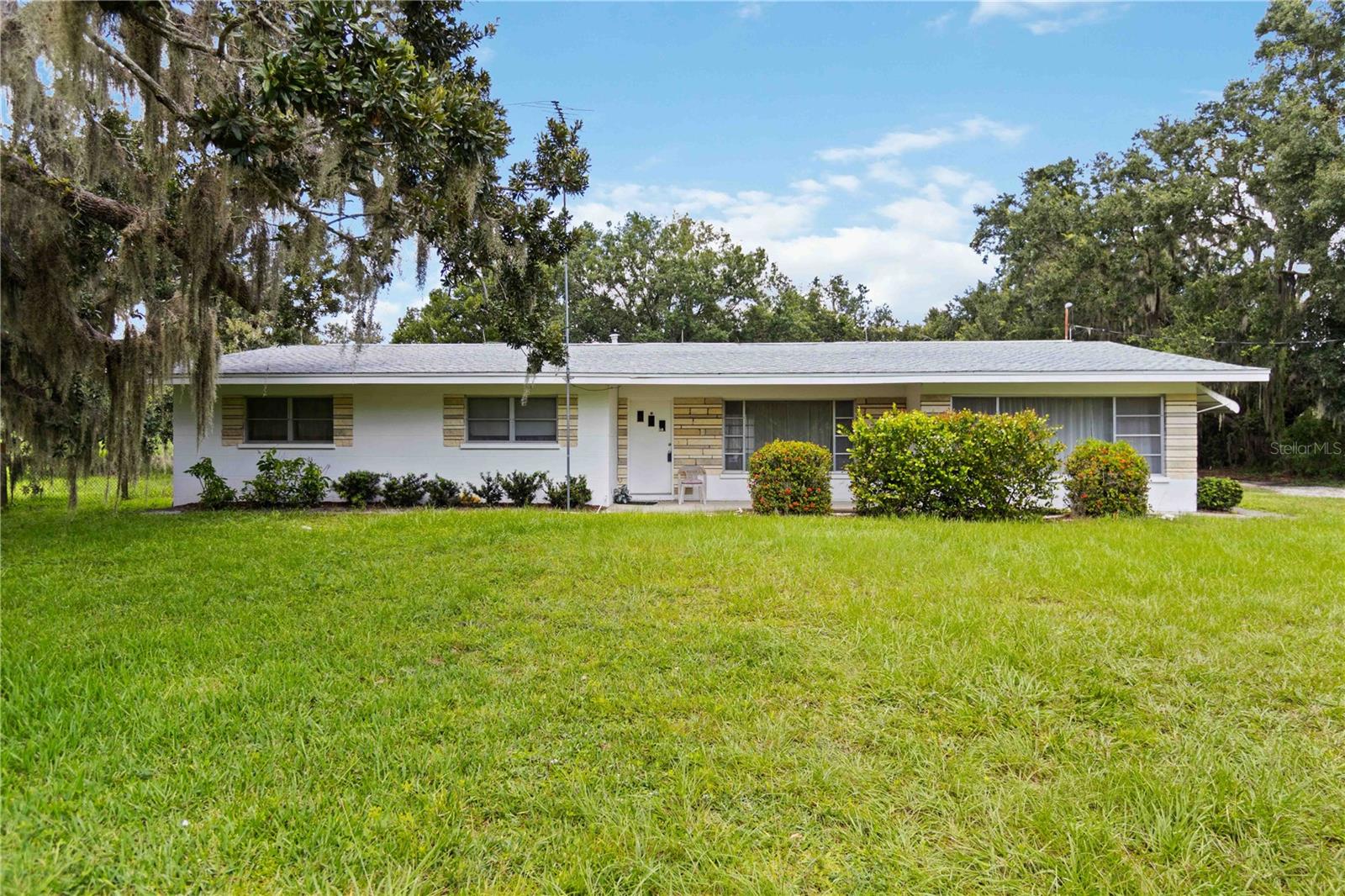 11880 US HIGHWAY 301 N