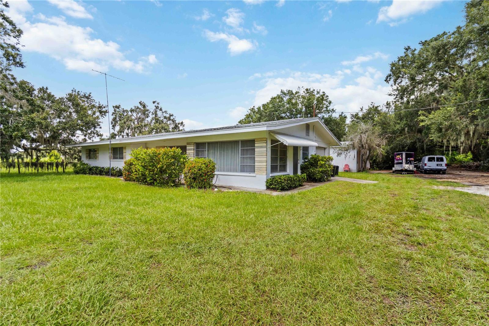 11880 US HIGHWAY 301 N