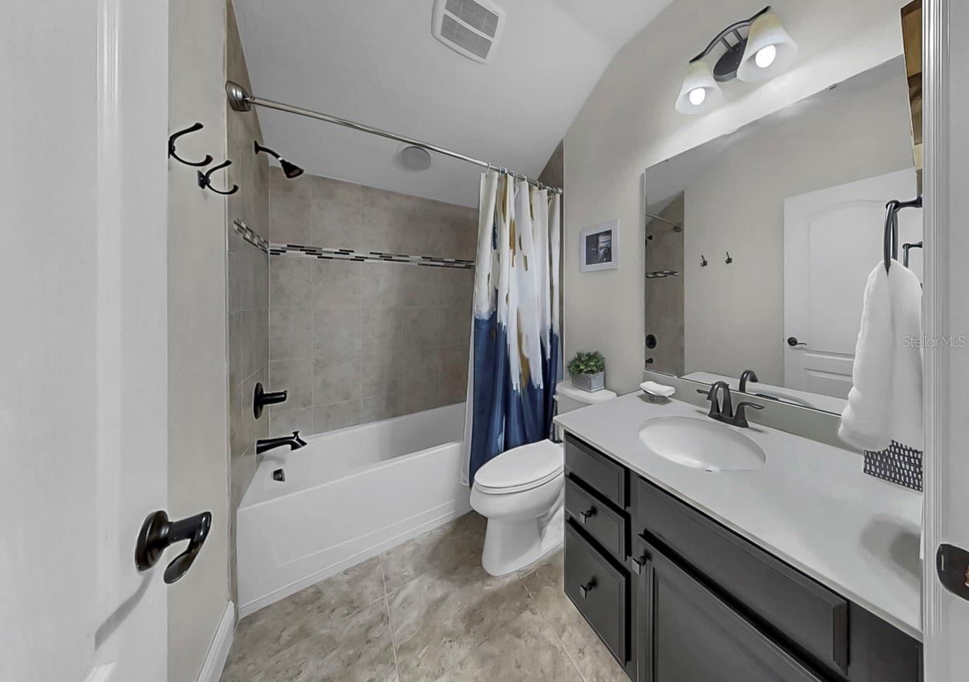 LUCAYA LAKE CLUB PH 1A - Residential