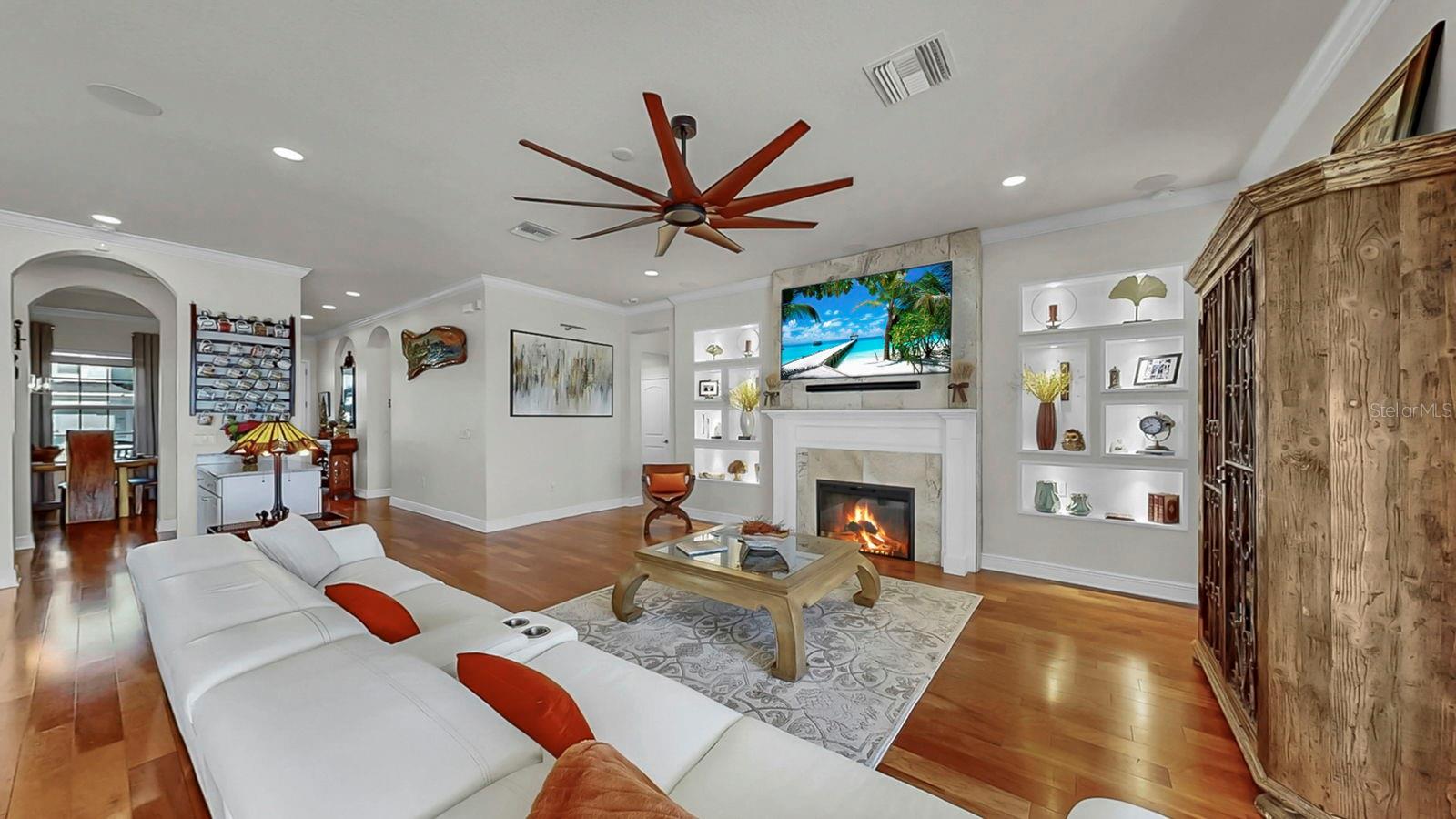 LUCAYA LAKE CLUB PH 1A - Residential