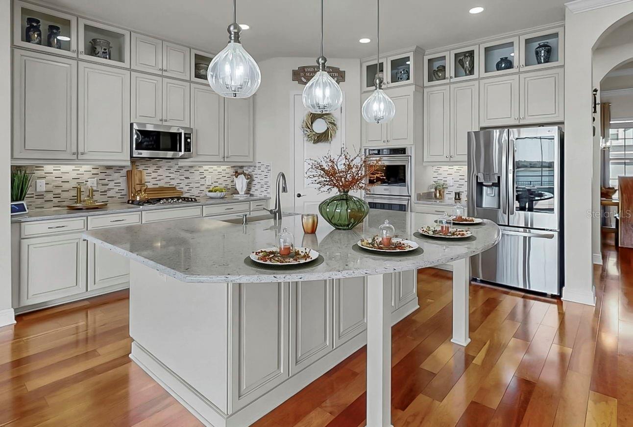 LUCAYA LAKE CLUB PH 1A - Residential