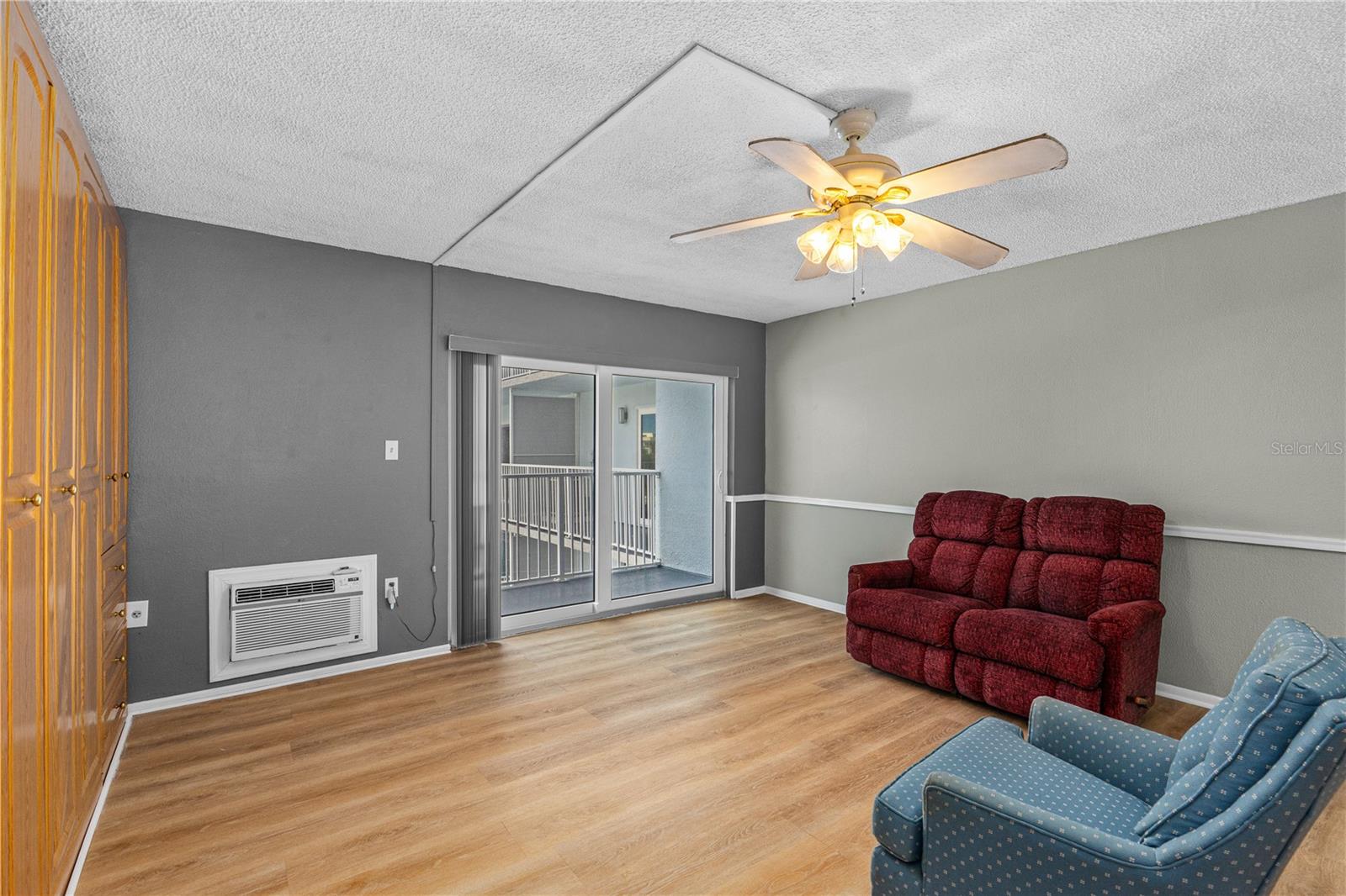 MARINERS COVE CONDO - Residential