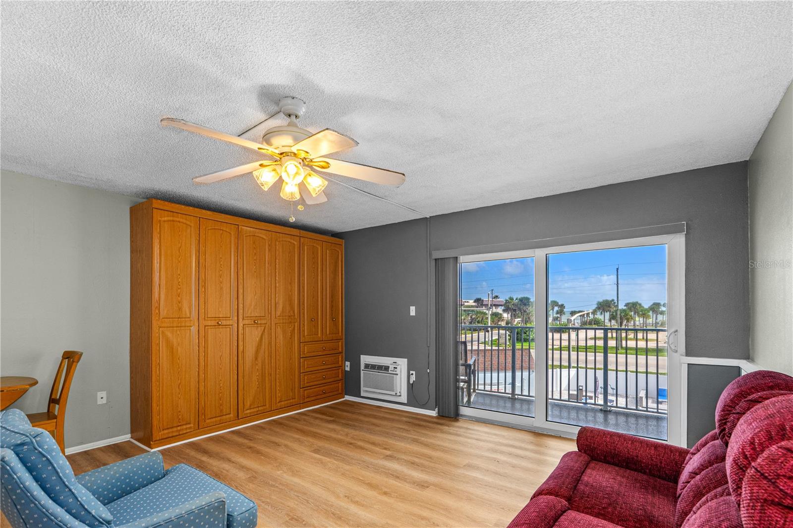 MARINERS COVE CONDO - Residential