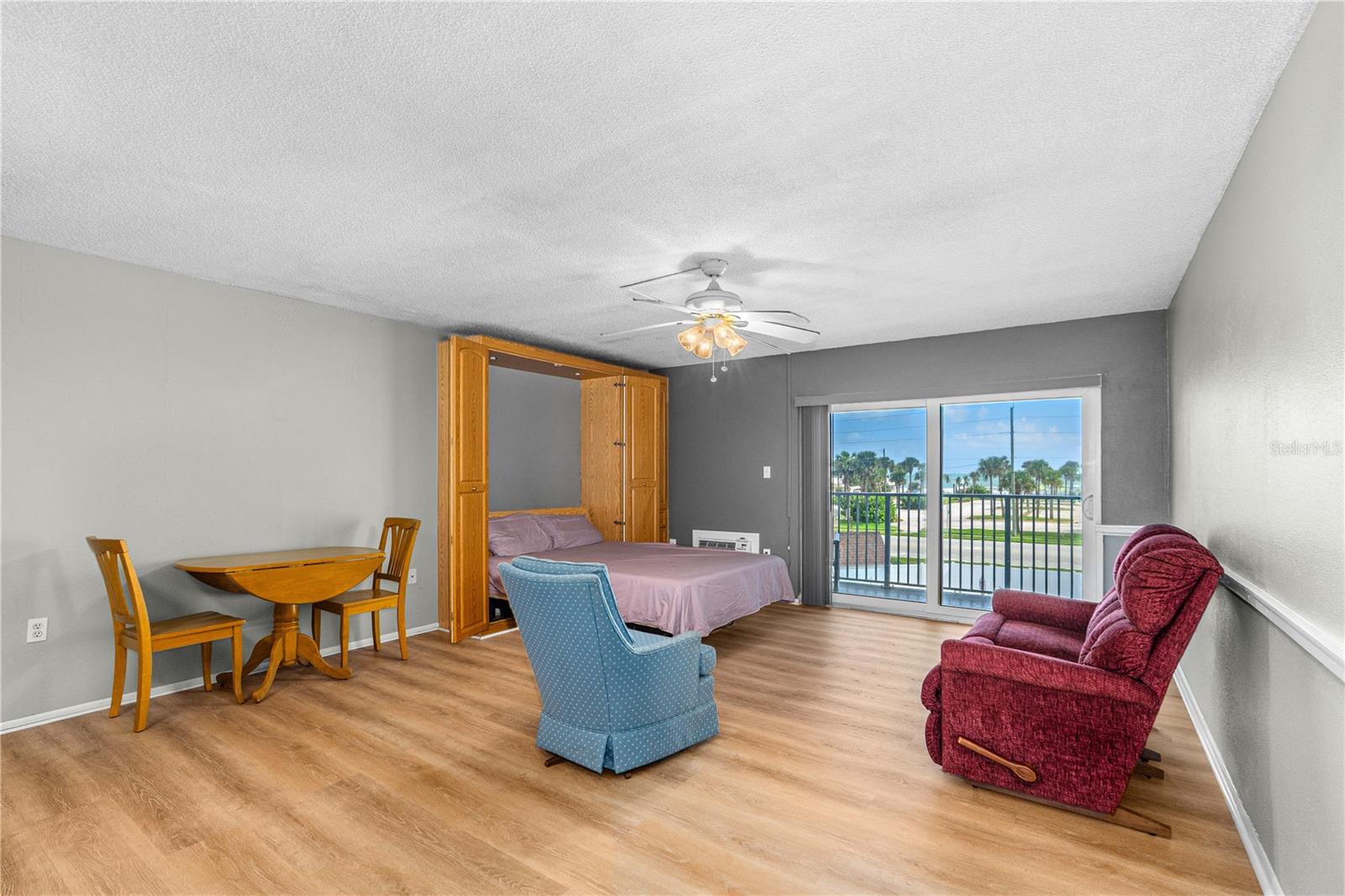 MARINERS COVE CONDO - Residential