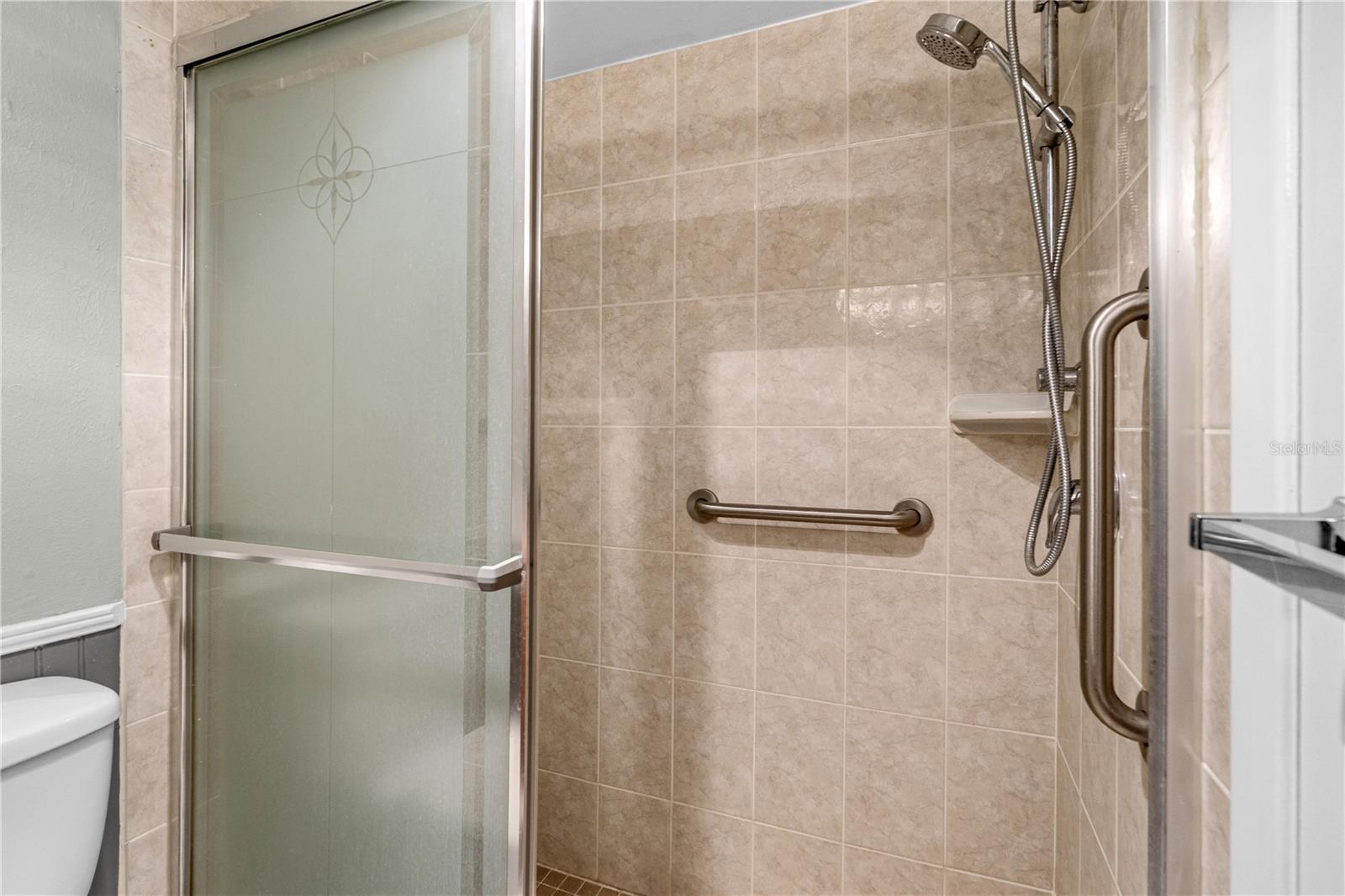 MARINERS COVE CONDO - Residential