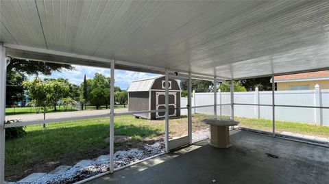 A home in DAVENPORT