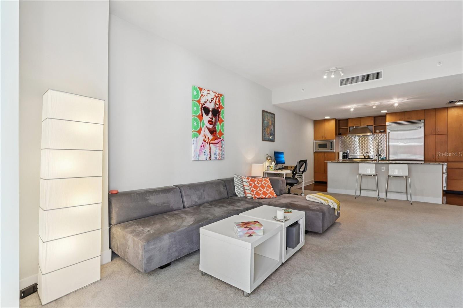 GRAND CENTRAL AT KENNEDY RESID - Residential