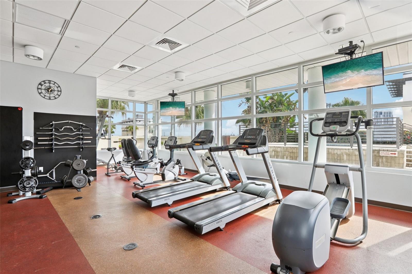 GRAND CENTRAL AT KENNEDY RESID - Residential