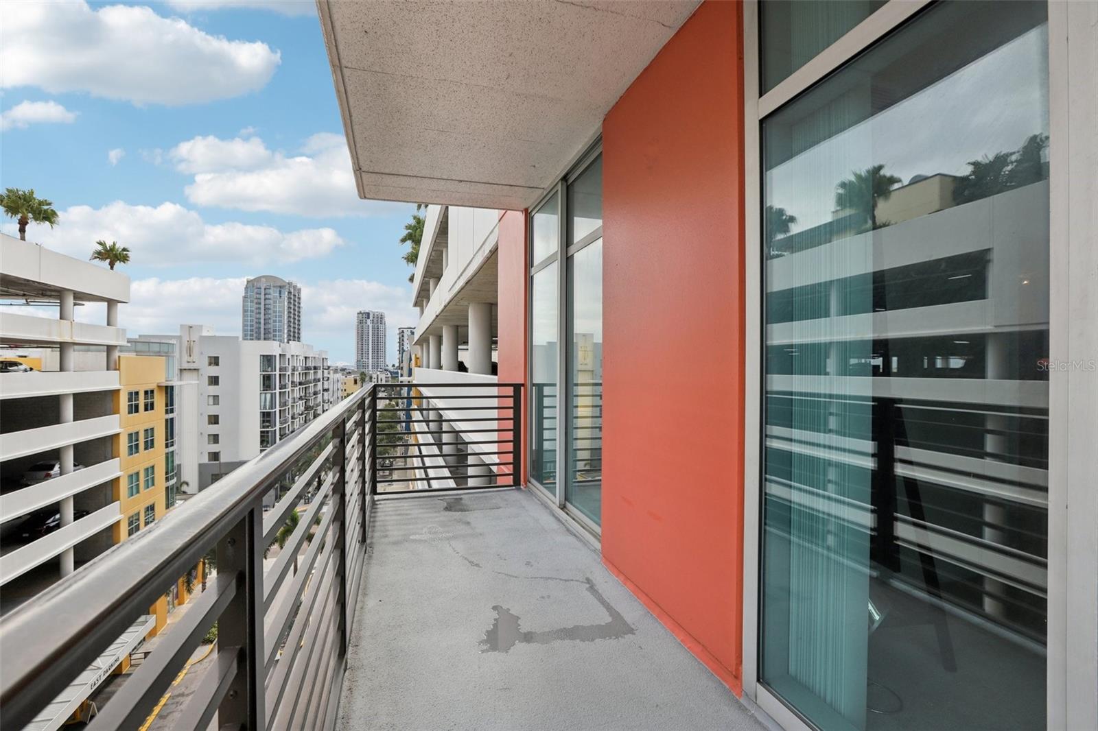 GRAND CENTRAL AT KENNEDY RESID - Residential