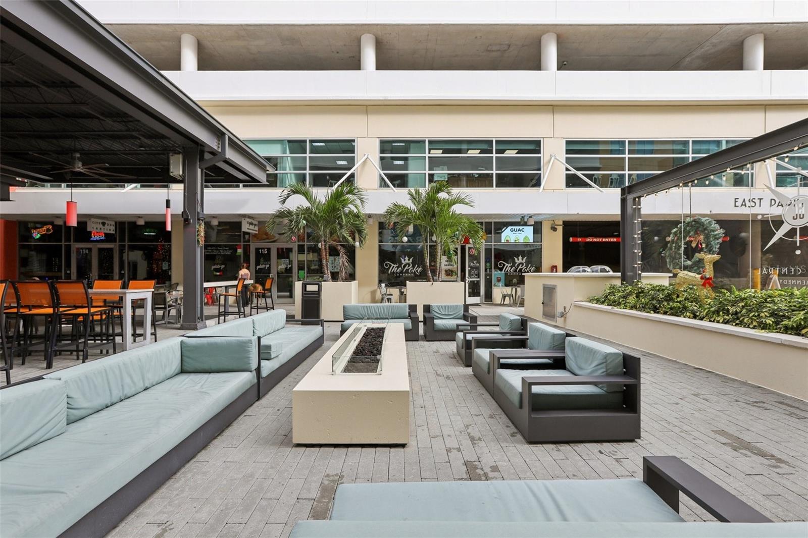 GRAND CENTRAL AT KENNEDY RESID - Residential