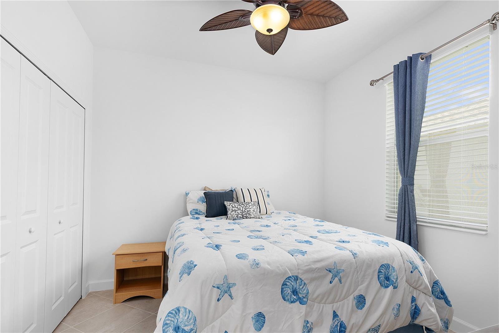 IBIS LNDG - Residential