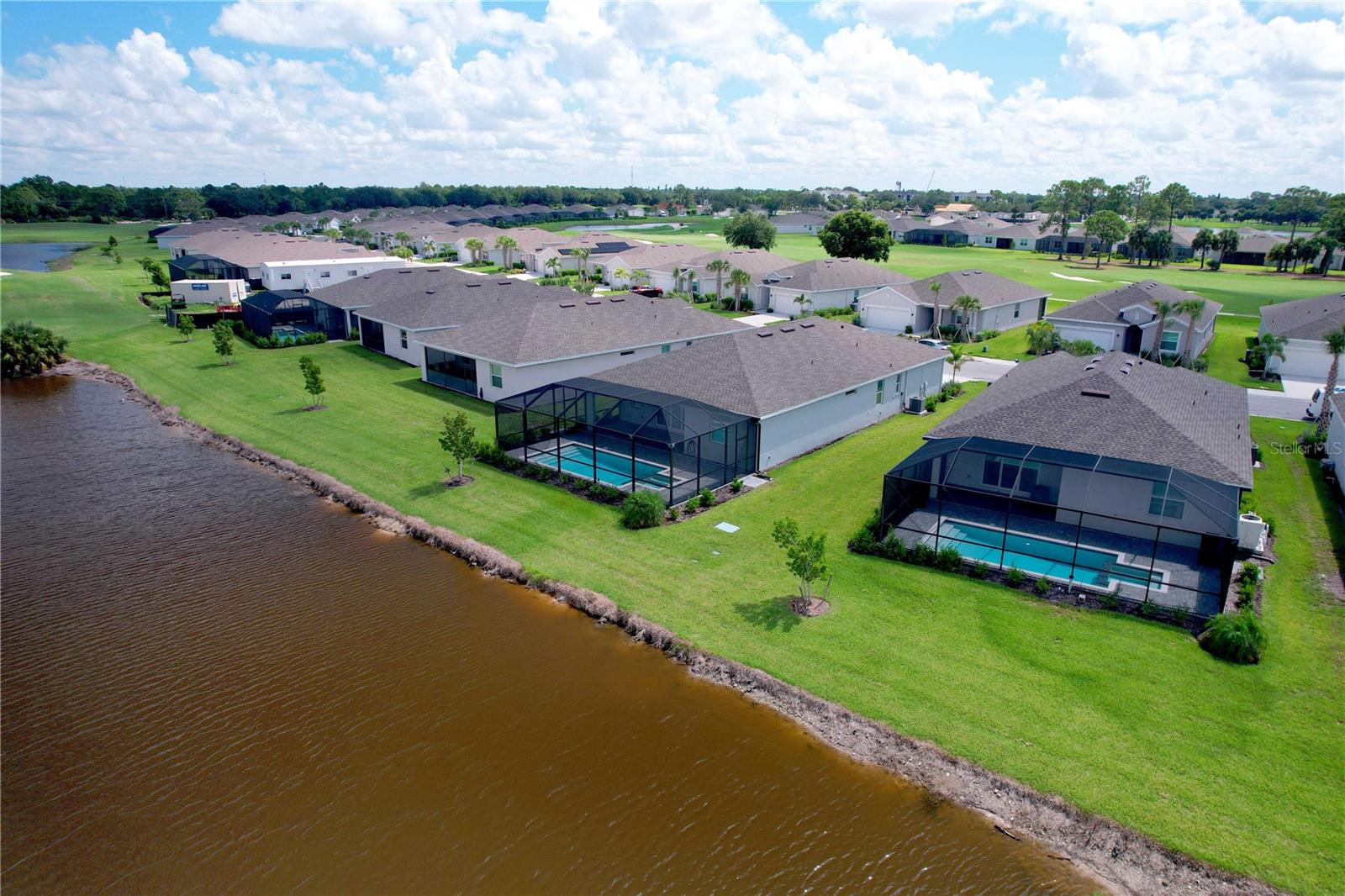 IBIS LNDG - Residential
