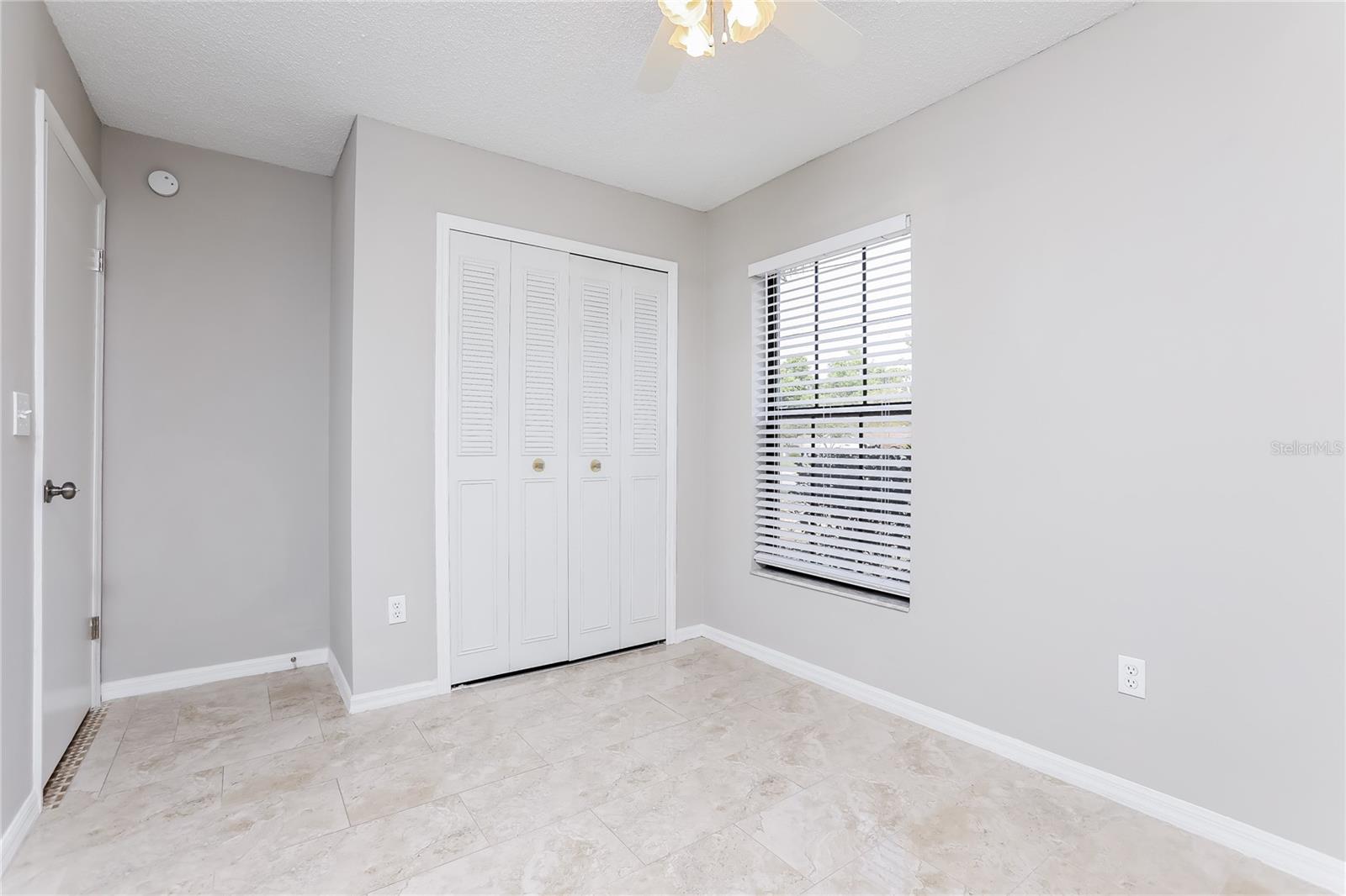 PLANTATION ESTATES UNIT 22 - Residential Lease