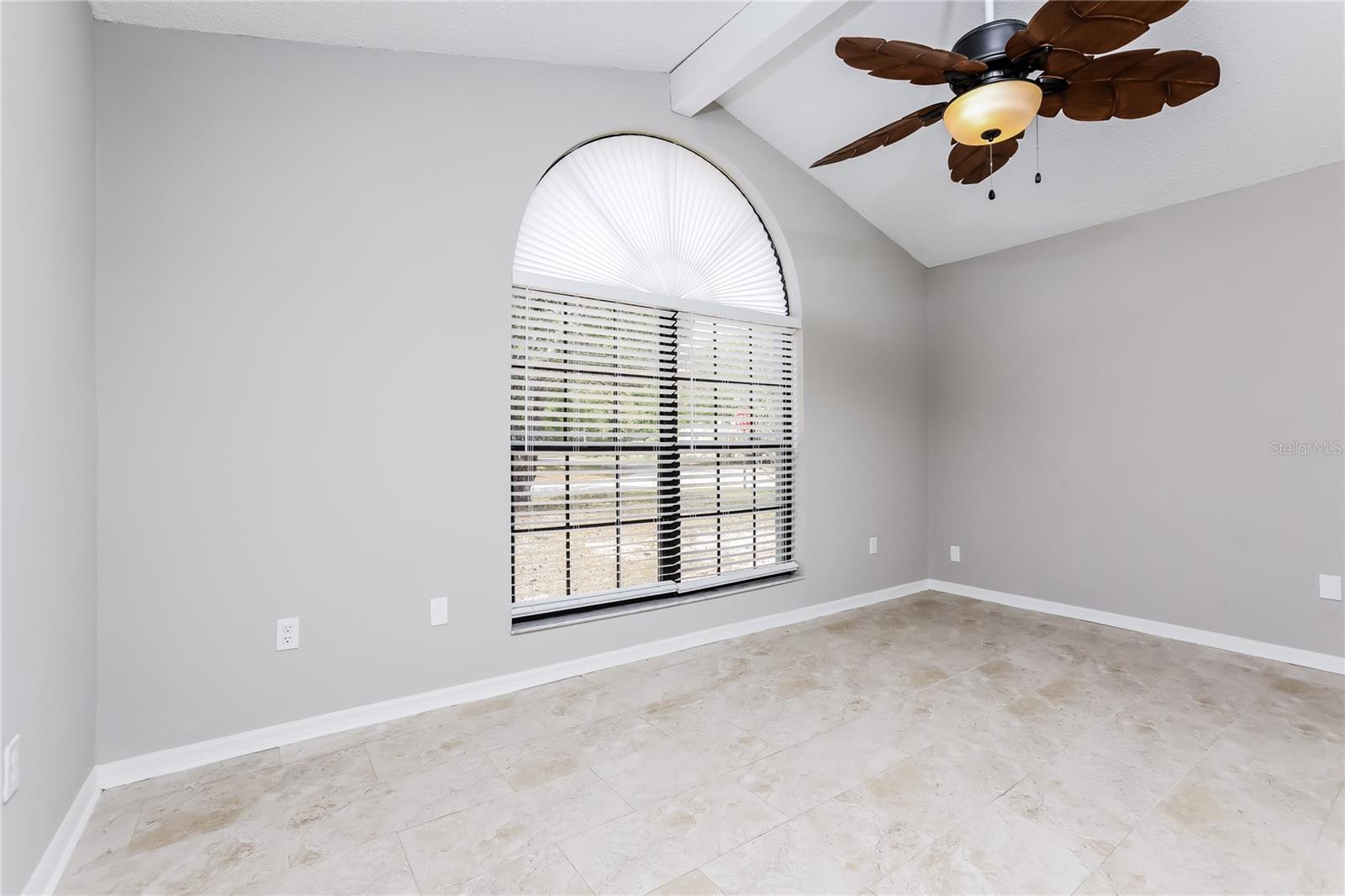 PLANTATION ESTATES UNIT 22 - Residential Lease