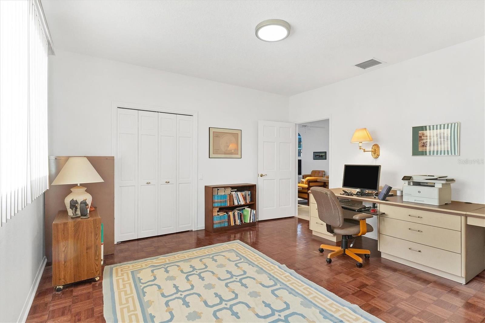 DEER CREEK - Residential