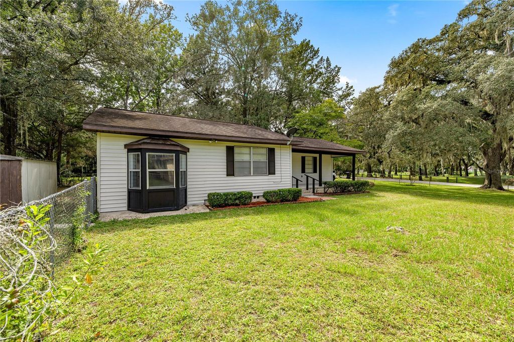 Photo of 2233 NW 3rd Avenue, Ocala, FL 34475 (MLS # OM710861)