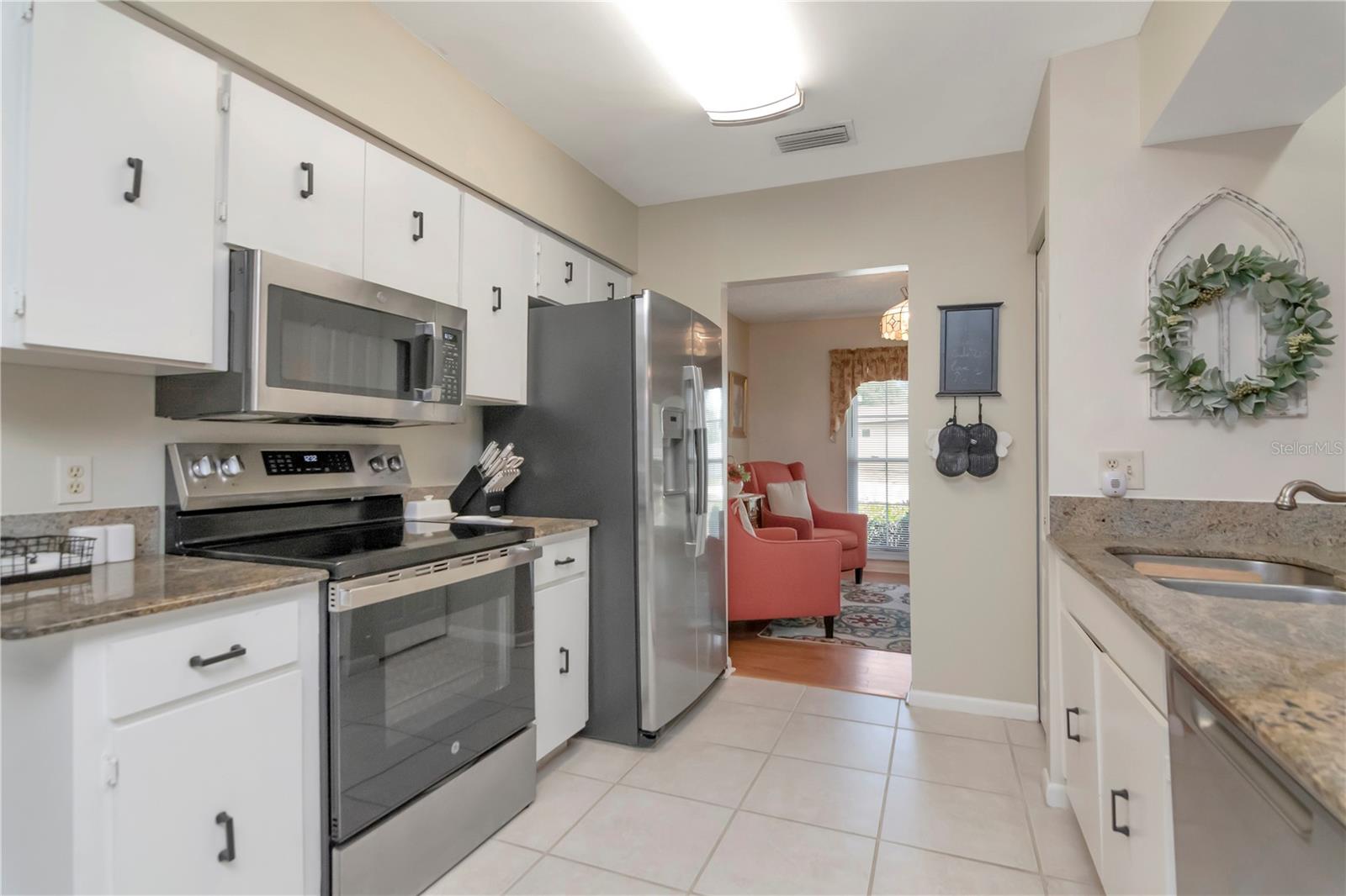 BONNIEBROOK ESTATES - Residential