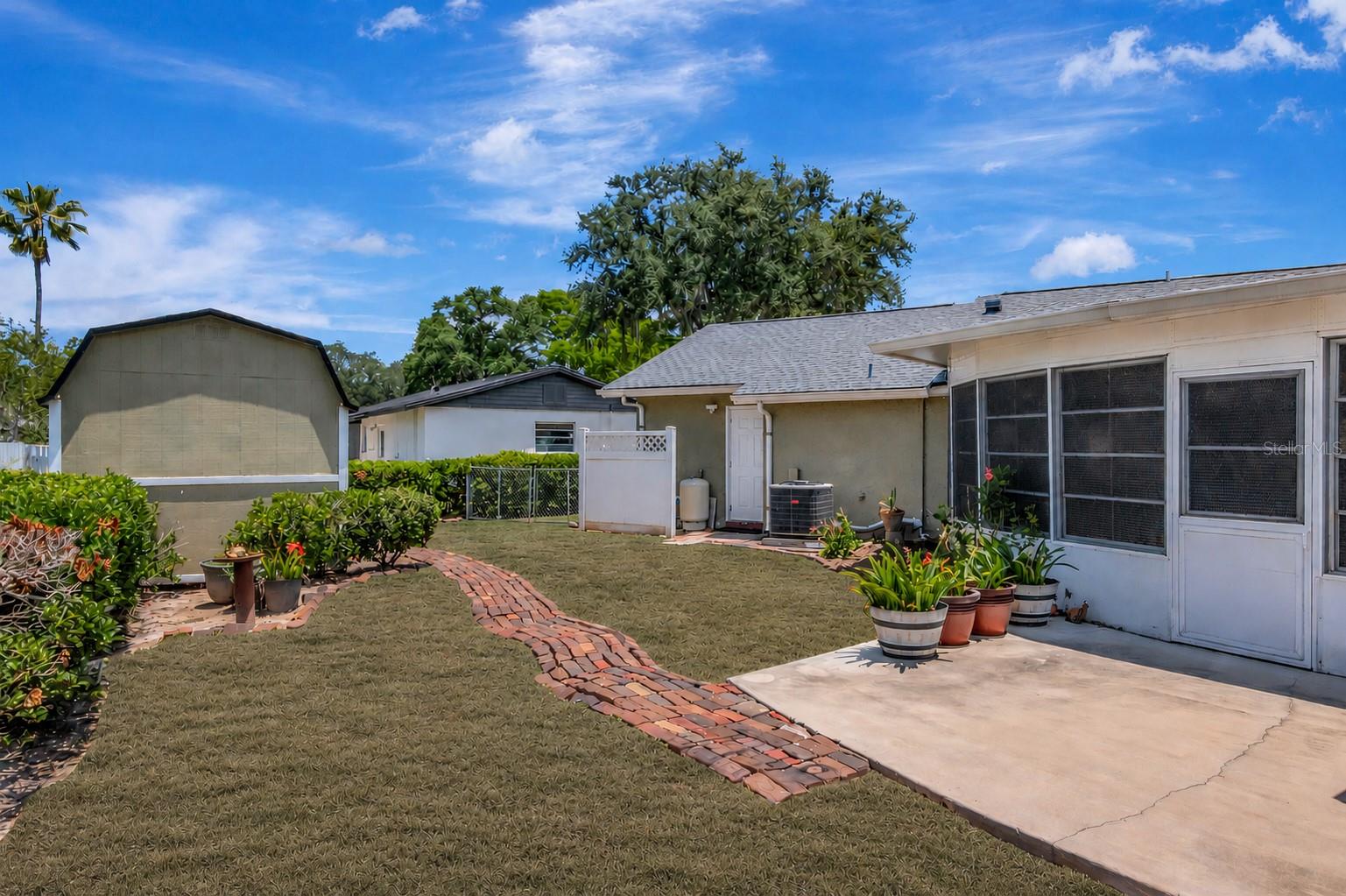 BONNIEBROOK ESTATES - Residential