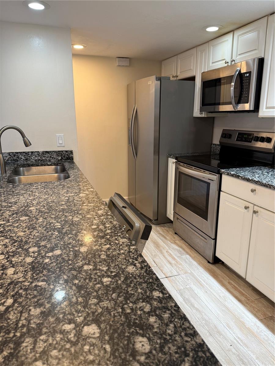 SHADYBROOK VILLAGE AMD - Residential