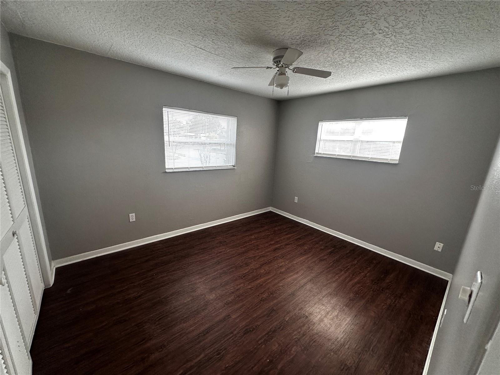 PEACH LAKE MANOR - Residential Lease