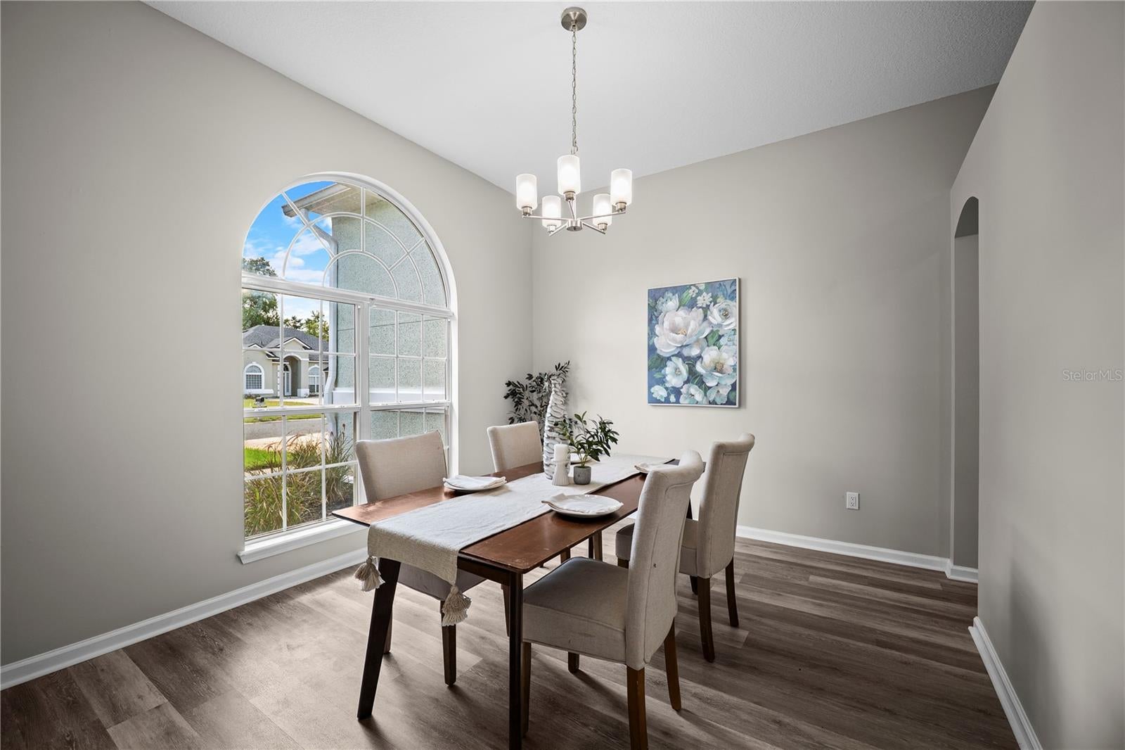 4048 EDGELAND TRAIL