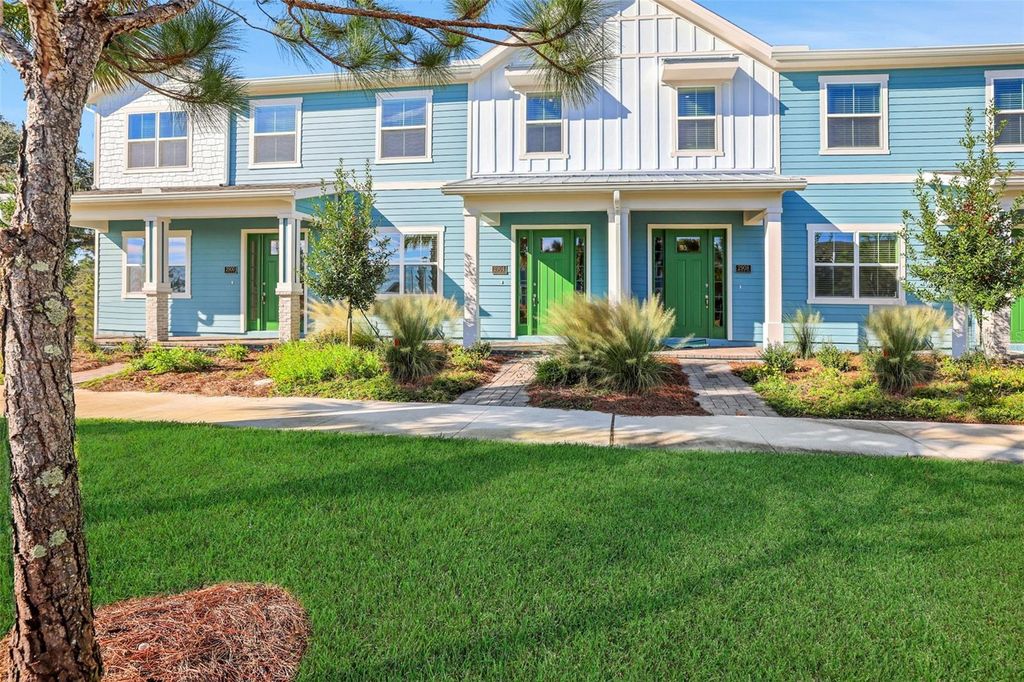 Photo of 6511 Trailblaze Bend, Saint Cloud, FL 34771 (MLS # G5110064)