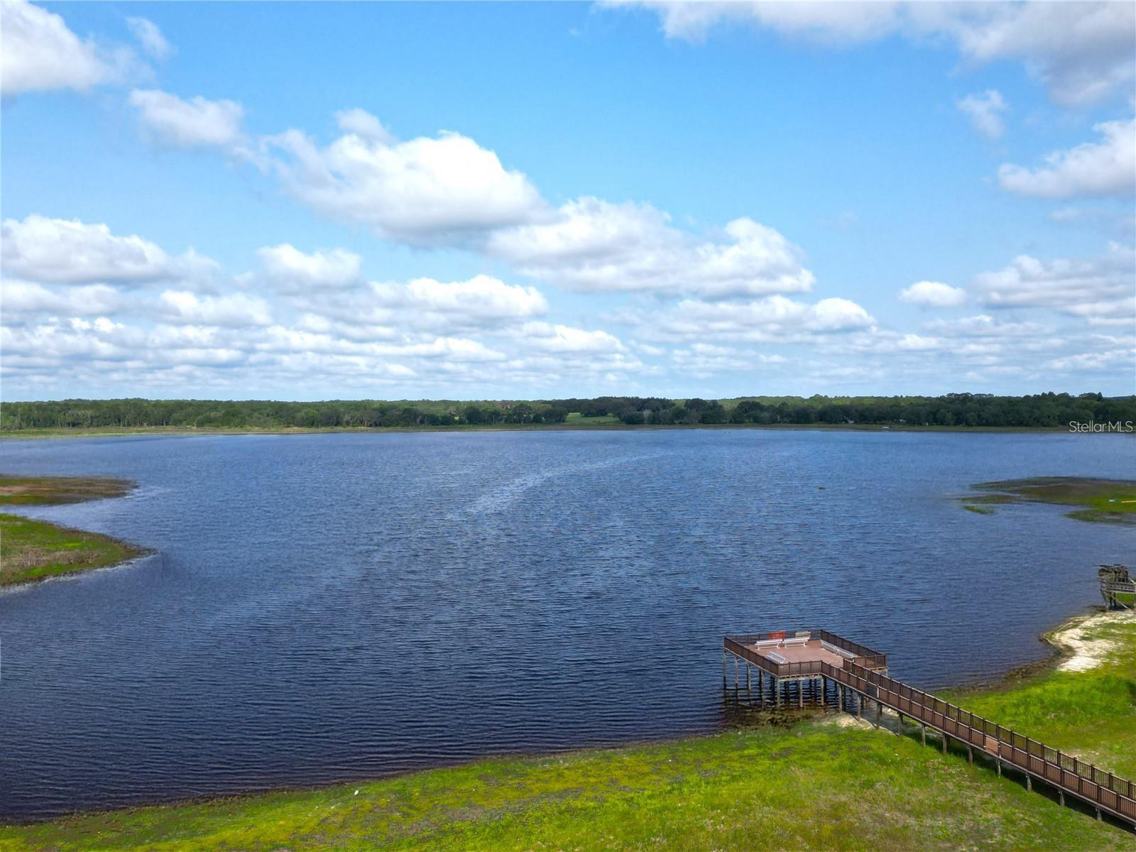 RAINBOW LAKES ESTATE - Land