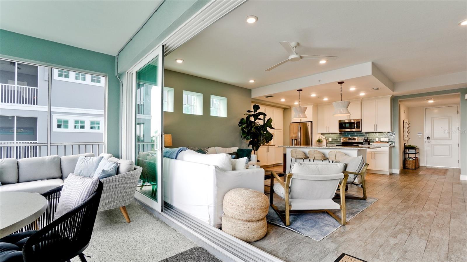 MARINA WALK ON ONE PARTICULAR HARBOUR 2 - Residential