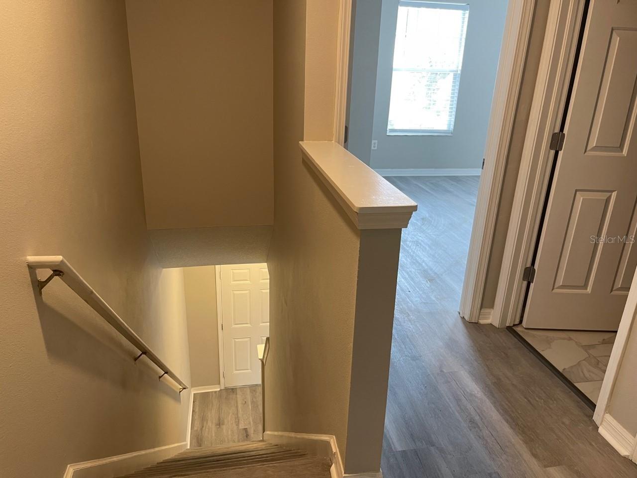 NEW TWNHMS OF LAKEVIEW VILL - Residential Lease