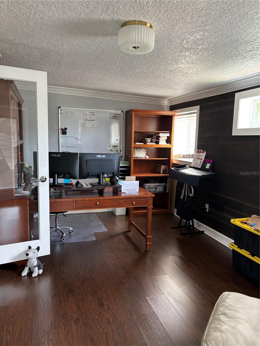 BEACON SQUARE - Residential