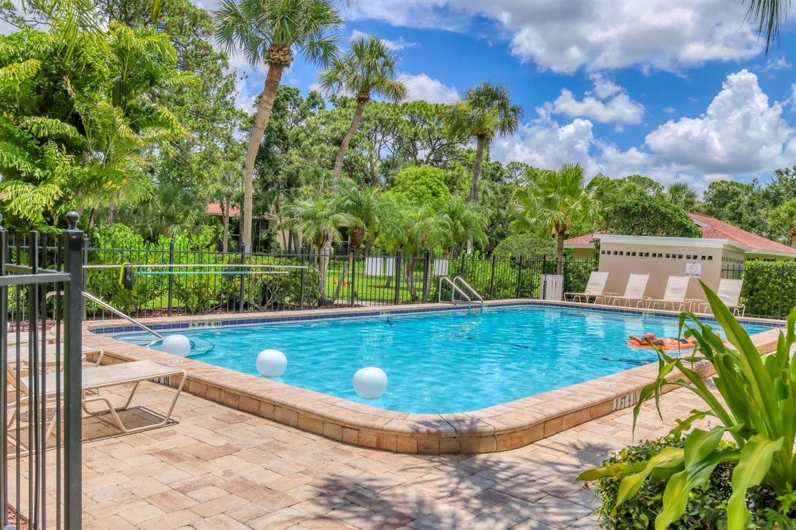 PARK VIEW - Residential