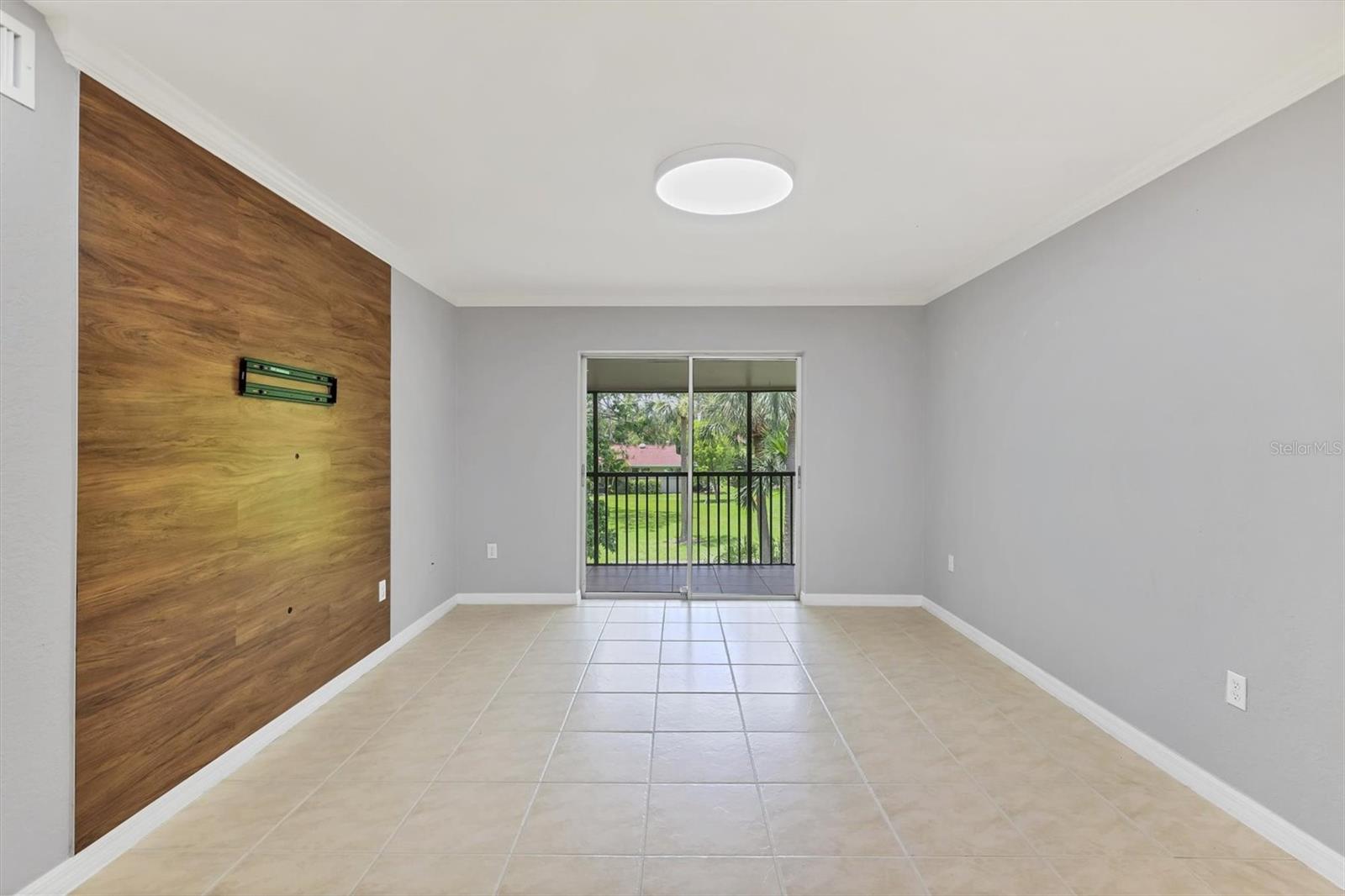 924 LA COSTA CIRCLE 4