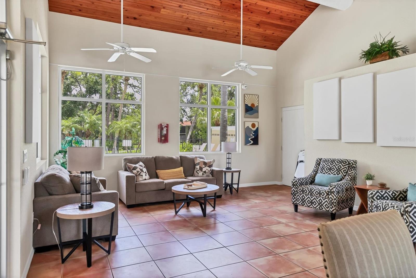 PARK VIEW - Residential