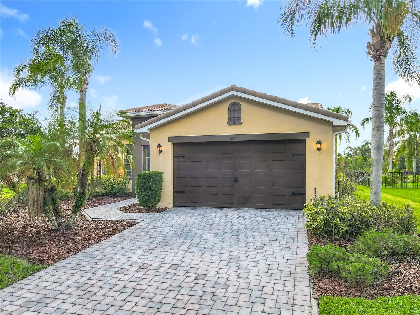 3811 GOLDEN KNOT DRIVE