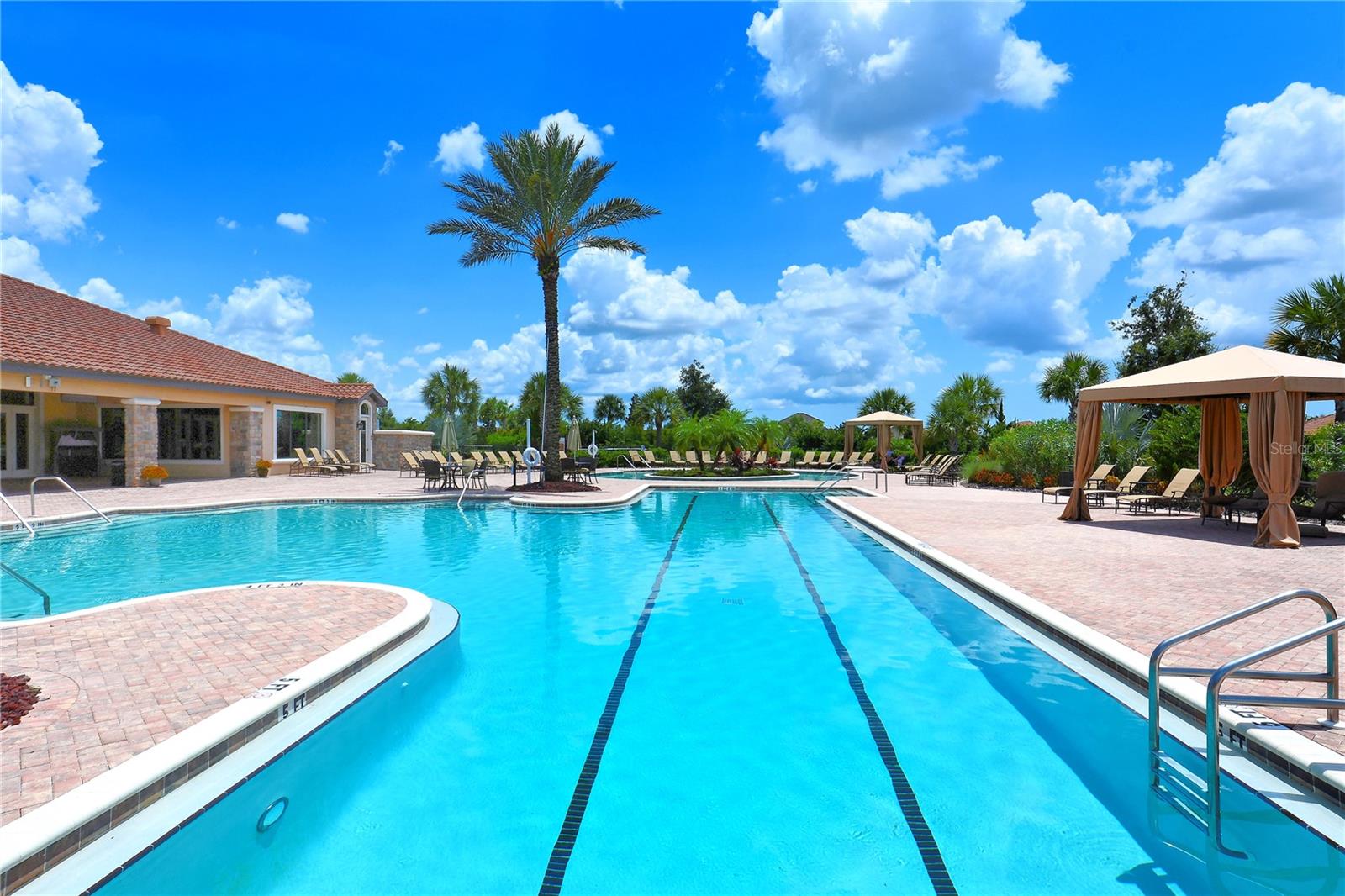 BACCIANO III AT ESPLANADE LAKEWOOD RANCH - Residential Lease