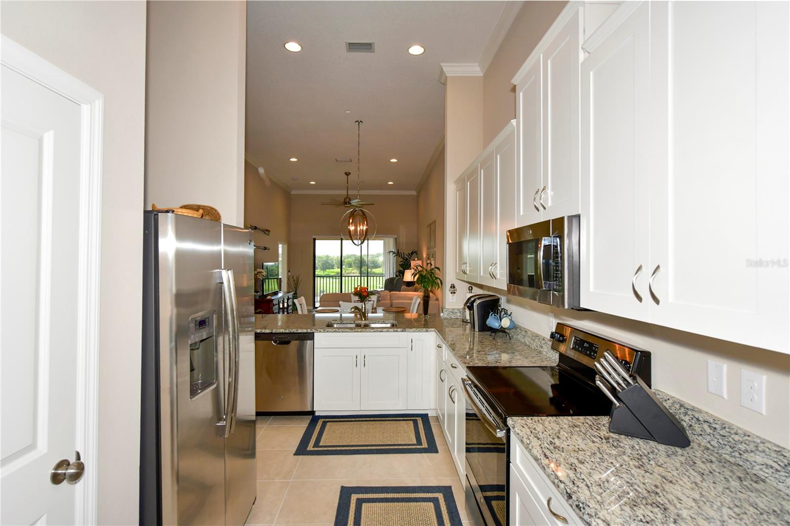 BACCIANO III AT ESPLANADE LAKEWOOD RANCH - Residential Lease