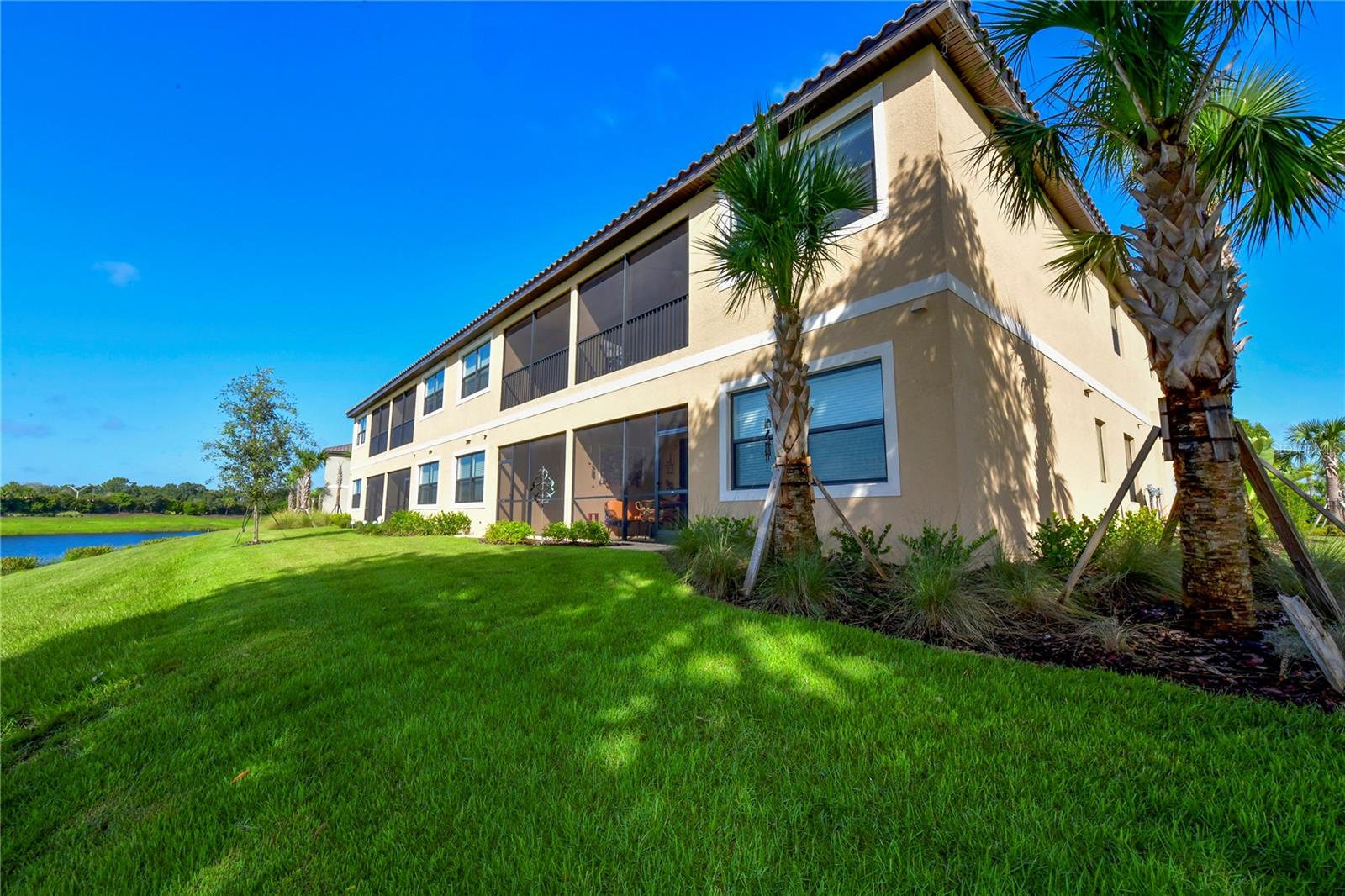 BACCIANO III AT ESPLANADE LAKEWOOD RANCH - Residential Lease