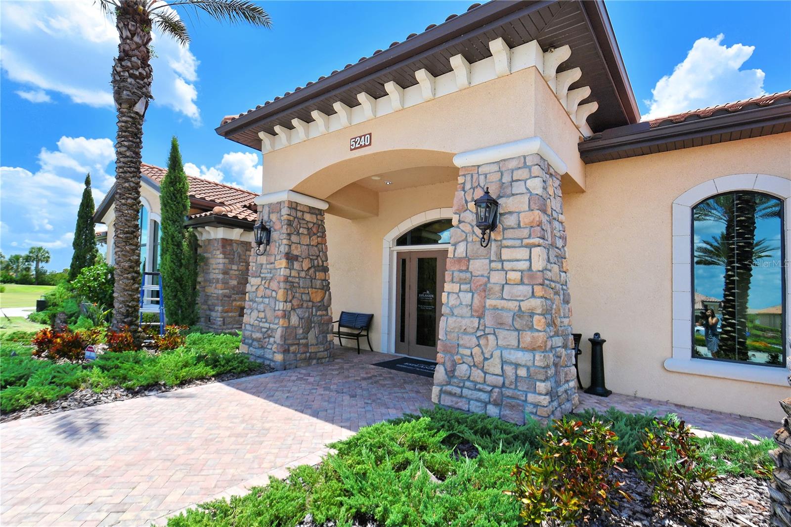BACCIANO III AT ESPLANADE LAKEWOOD RANCH - Residential Lease