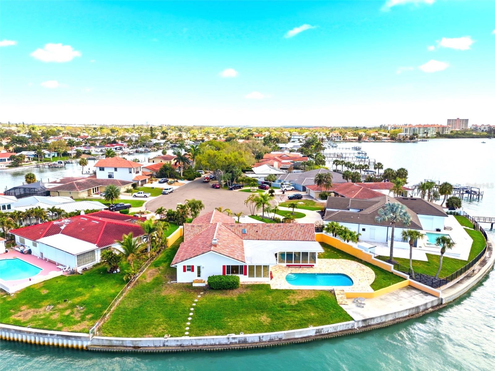 BROADWATER UNIT 2 - Residential