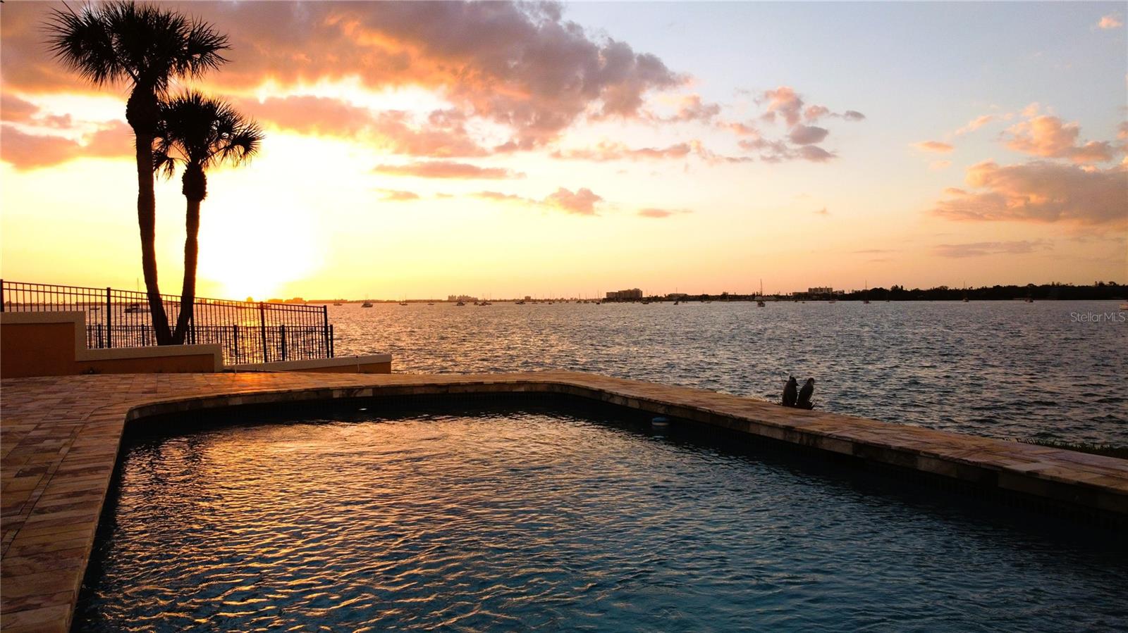 BROADWATER UNIT 2 - Residential