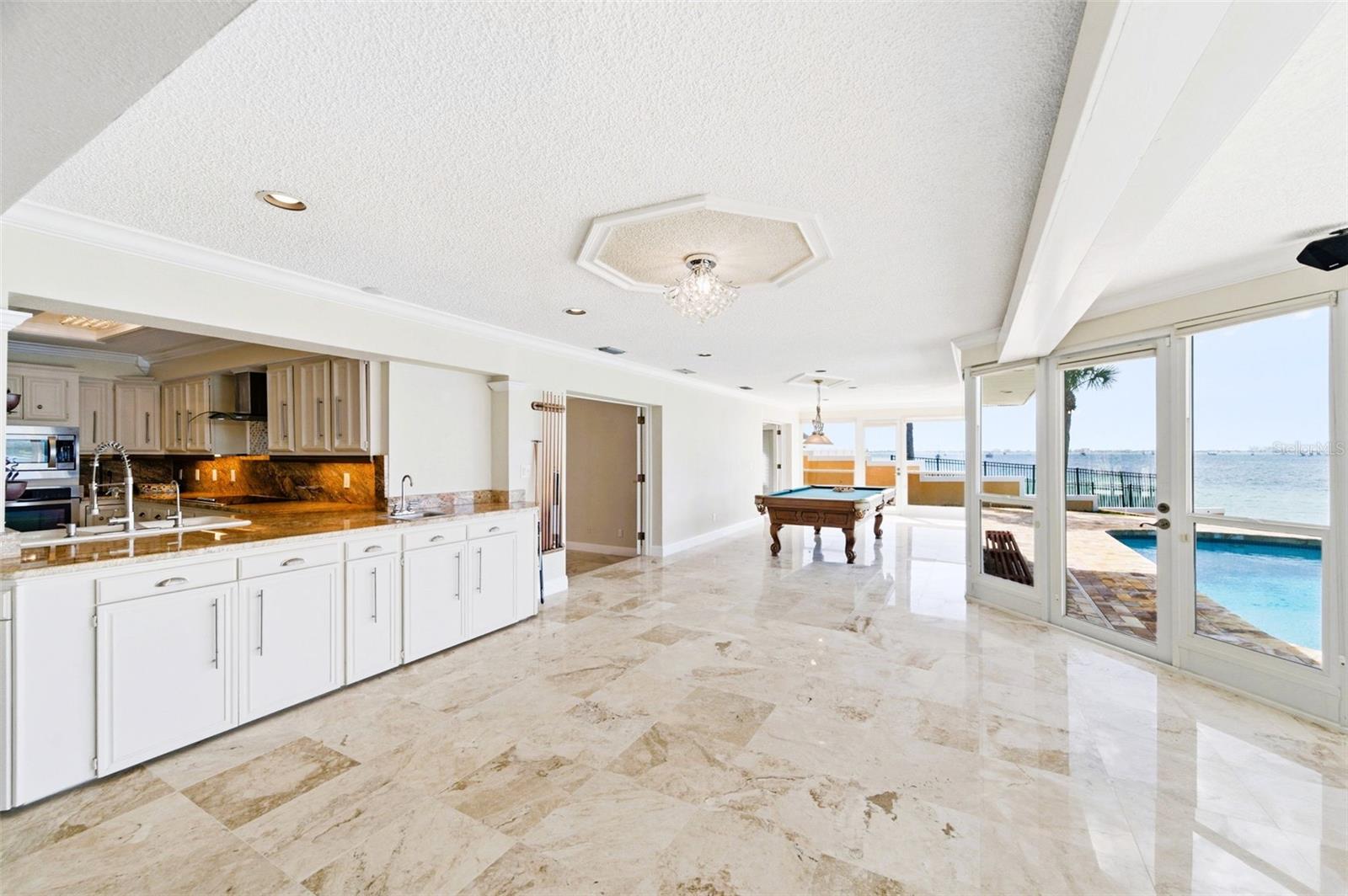 BROADWATER UNIT 2 - Residential