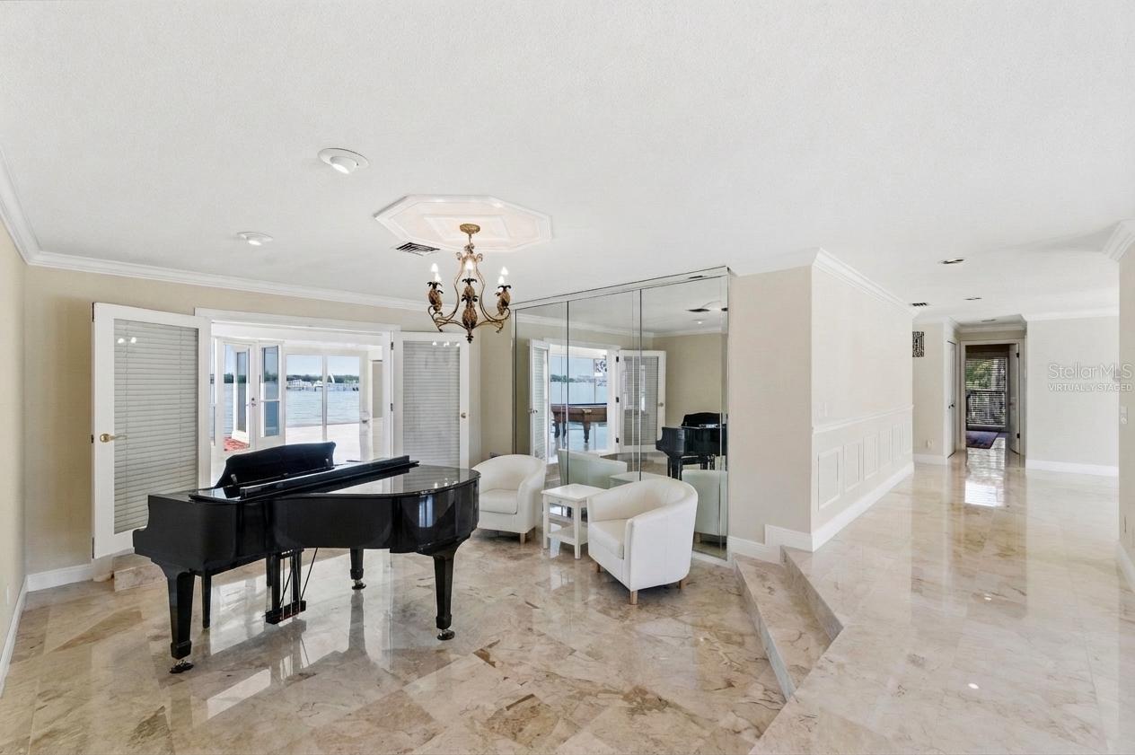 BROADWATER UNIT 2 - Residential