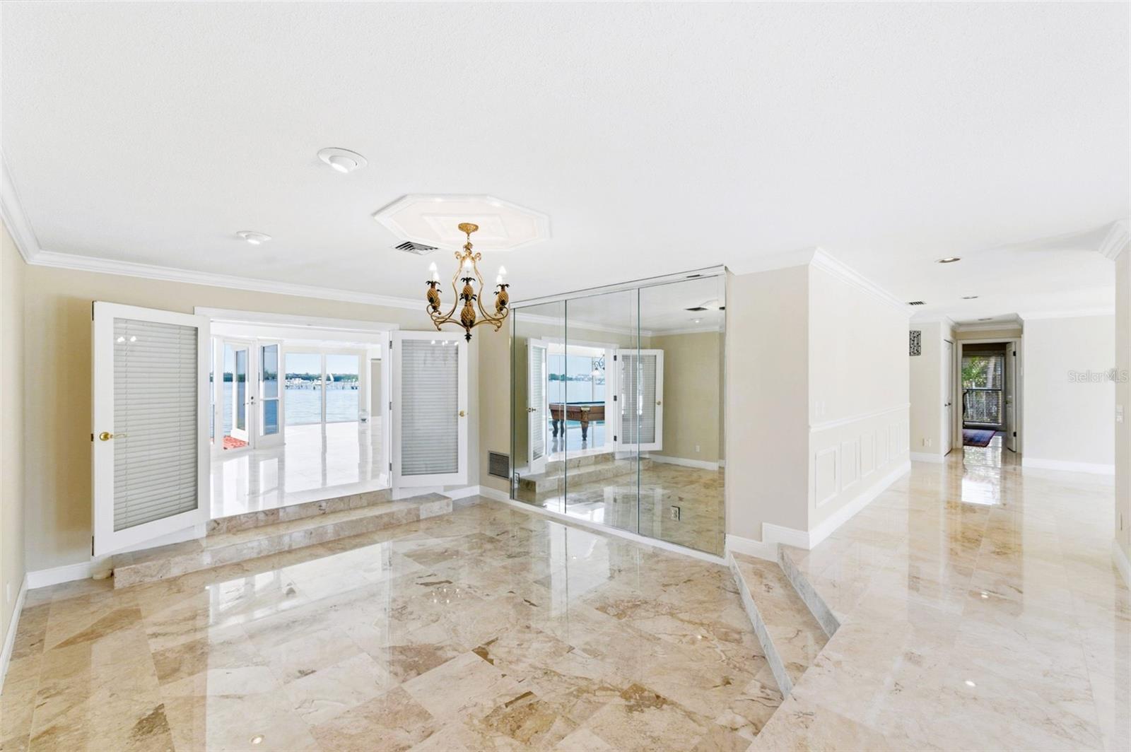 BROADWATER UNIT 2 - Residential